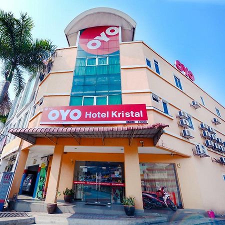 Hotel Kristal Rawang Bagian luar foto